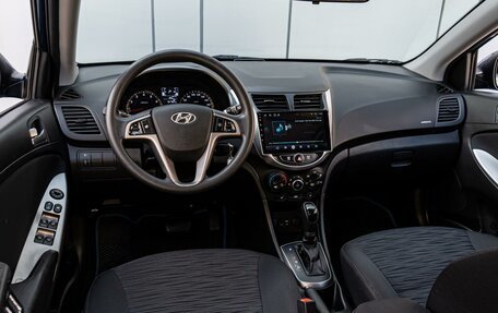 Hyundai Solaris II рестайлинг, 2015 год, 1 144 000 рублей, 6 фотография
