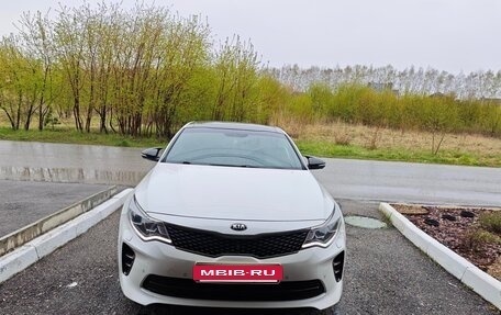 KIA Optima IV, 2018 год, 2 000 000 рублей, 7 фотография