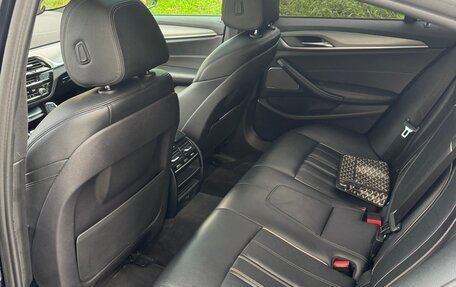 BMW 5 серия, 2018 год, 3 000 000 рублей, 7 фотография