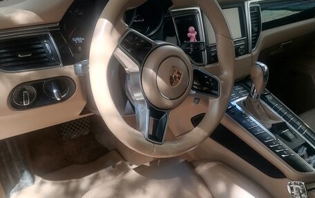 Porsche Macan I рестайлинг, 2014 год, 2 800 000 рублей, 8 фотография
