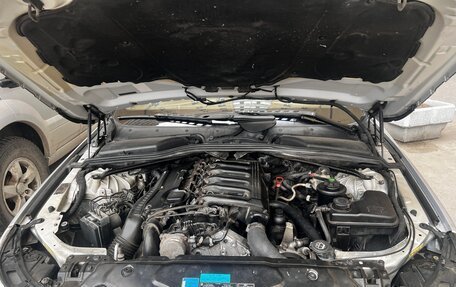 BMW 5 серия, 2004 год, 930 000 рублей, 9 фотография