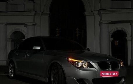 BMW 5 серия, 2004 год, 930 000 рублей, 5 фотография