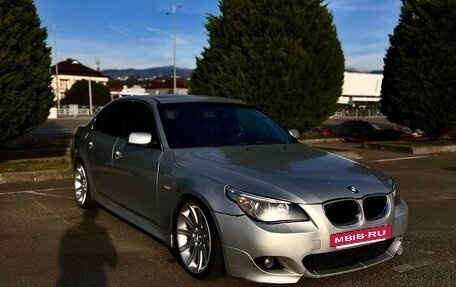 BMW 5 серия, 2004 год, 930 000 рублей, 4 фотография