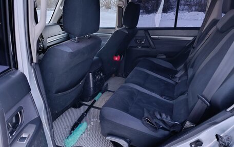 Mitsubishi Pajero IV, 2008 год, 1 380 000 рублей, 5 фотография