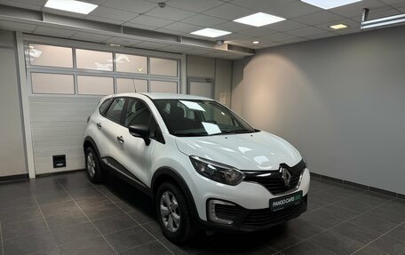 Renault Kaptur I рестайлинг, 2017 год, 1 290 000 рублей, 6 фотография