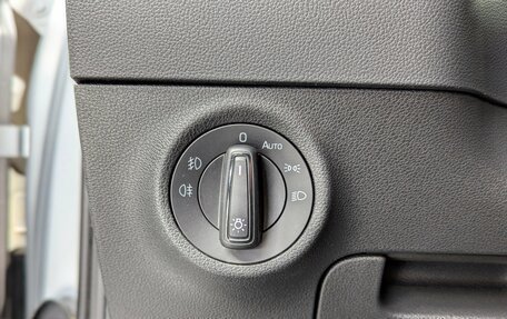 Skoda Karoq I, 2022 год, 2 200 999 рублей, 18 фотография