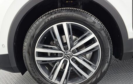 Volkswagen Tiguan II, 2021 год, 2 952 000 рублей, 5 фотография