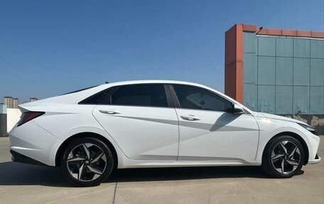 Hyundai Elantra, 2022 год, 1 518 000 рублей, 8 фотография