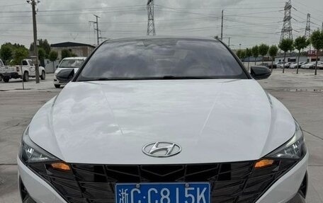 Hyundai Elantra, 2022 год, 1 657 000 рублей, 2 фотография