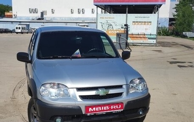 Chevrolet Niva I рестайлинг, 2018 год, 760 000 рублей, 1 фотография