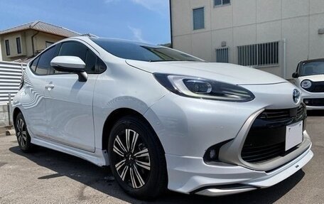 Toyota Aqua, 2022 год, 1 125 000 рублей, 1 фотография