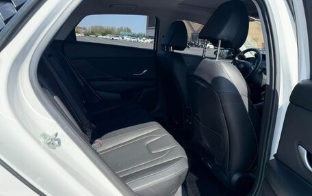 Hyundai Elantra, 2022 год, 1 649 000 рублей, 10 фотография