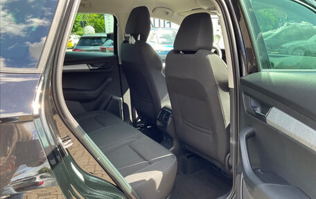 Skoda Karoq I, 2025 год, 4 079 240 рублей, 11 фотография