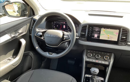 Skoda Karoq I, 2025 год, 4 079 240 рублей, 13 фотография