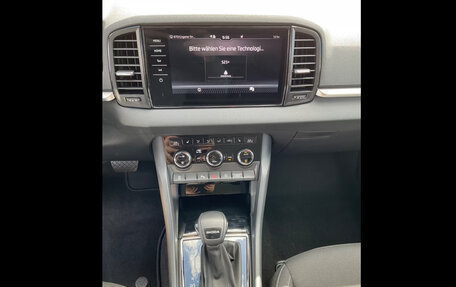 Skoda Karoq I, 2025 год, 4 079 240 рублей, 22 фотография
