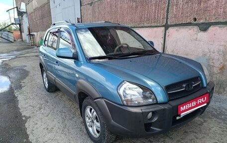 Hyundai Tucson III, 2006 год, 650 000 рублей, 3 фотография