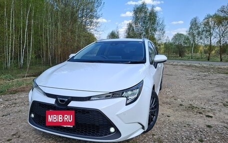 Toyota Corolla, 2021 год, 1 950 000 рублей, 10 фотография