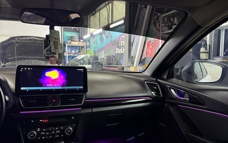 Mazda 3, 2014 год, 1 499 999 рублей, 14 фотография