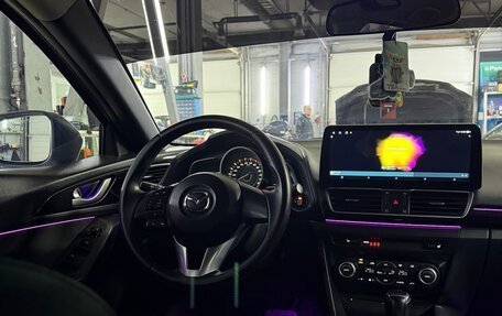 Mazda 3, 2014 год, 1 499 999 рублей, 15 фотография