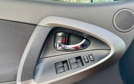 Toyota RAV4, 2010 год, 1 500 000 рублей, 11 фотография