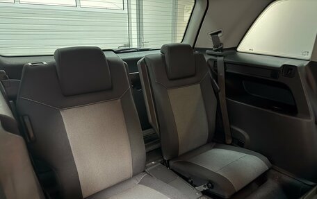 Opel Zafira B, 2011 год, 899 000 рублей, 23 фотография