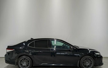 Toyota Camry, 2021 год, 2 990 000 рублей, 4 фотография