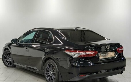 Toyota Camry, 2021 год, 2 990 000 рублей, 7 фотография