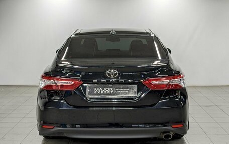 Toyota Camry, 2021 год, 2 990 000 рублей, 6 фотография