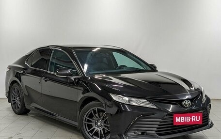 Toyota Camry, 2021 год, 2 990 000 рублей, 3 фотография