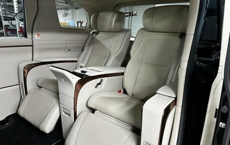Lexus LM, 2026 год, 18 000 000 рублей, 10 фотография