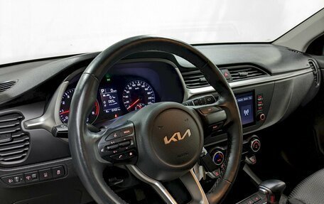 KIA Rio IV, 2021 год, 1 690 000 рублей, 13 фотография