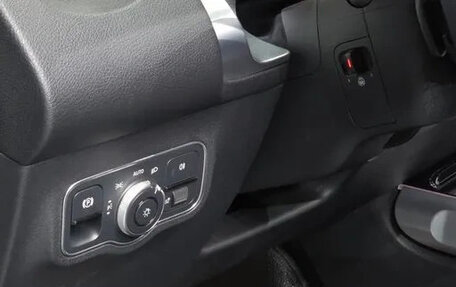 Mercedes-Benz GLB, 2022 год, 2 510 000 рублей, 9 фотография
