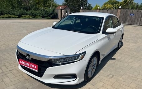 Honda Accord IX рестайлинг, 2019 год, 2 250 000 рублей, 1 фотография