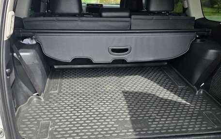 Toyota Land Cruiser Prado 150 рестайлинг 2, 2021 год, 8 500 000 рублей, 15 фотография