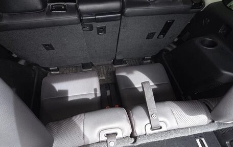 Toyota Land Cruiser Prado 150 рестайлинг 2, 2021 год, 8 500 000 рублей, 22 фотография