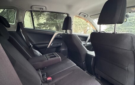 Toyota RAV4, 2014 год, 2 030 000 рублей, 13 фотография
