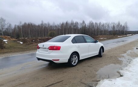 Volkswagen Jetta VI, 2012 год, 950 000 рублей, 2 фотография