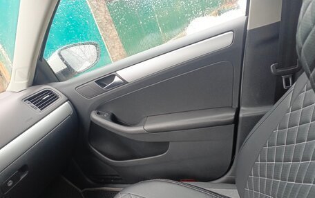 Volkswagen Jetta VI, 2012 год, 950 000 рублей, 9 фотография