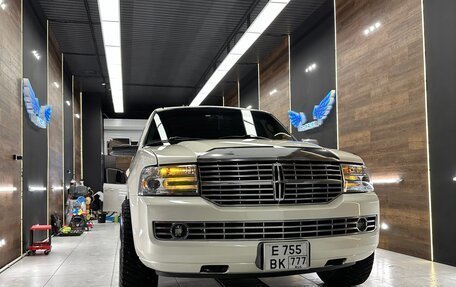 Lincoln Navigator, 2007 год, 3 200 000 рублей, 15 фотография