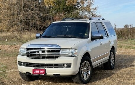 Lincoln Navigator, 2007 год, 3 200 000 рублей, 9 фотография