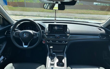 Honda Accord IX рестайлинг, 2019 год, 2 250 000 рублей, 14 фотография