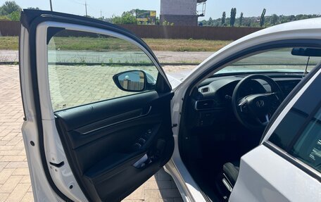 Honda Accord IX рестайлинг, 2019 год, 2 250 000 рублей, 10 фотография