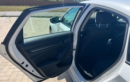 Honda Accord IX рестайлинг, 2019 год, 2 250 000 рублей, 9 фотография