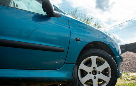 Peugeot 206, 2004 год, 100 000 рублей, 3 фотография