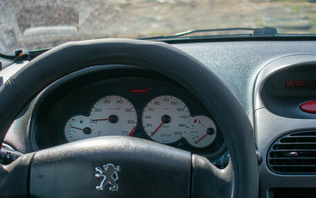 Peugeot 206, 2004 год, 100 000 рублей, 22 фотография