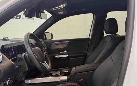 Mercedes-Benz GLB, 2022 год, 2 540 000 рублей, 8 фотография