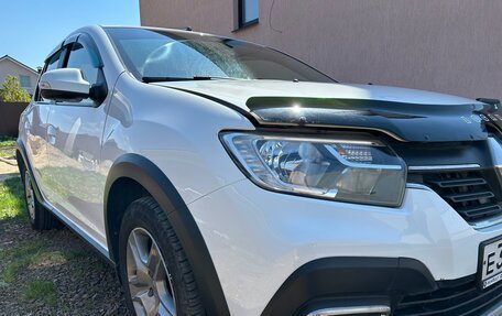 Renault Logan II, 2019 год, 850 000 рублей, 17 фотография