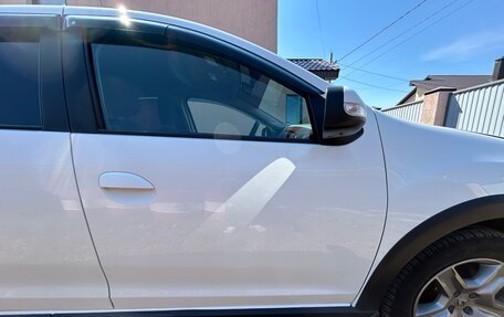 Renault Logan II, 2019 год, 850 000 рублей, 16 фотография