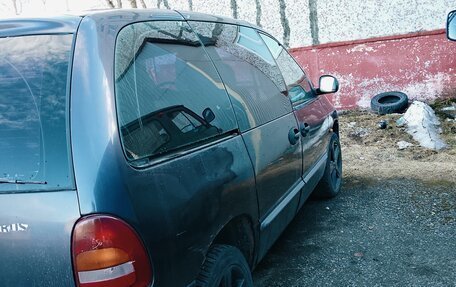 Chrysler Voyager III, 1995 год, 300 000 рублей, 12 фотография