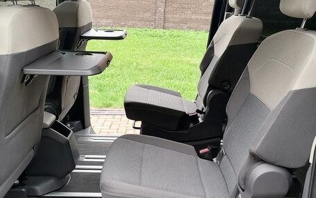 Volkswagen Multivan, 2022 год, 5 098 883 рублей, 13 фотография